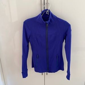 Lululemon jacket size 4